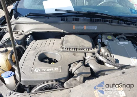 2019 Ford Fusion Hybrid Titanium from USA, damaged, VIN 3FA6P0RU7KR159022